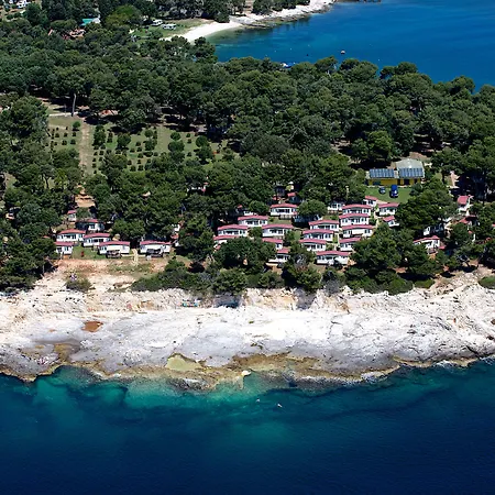 Holiday park Arena Stoja Homes 4*