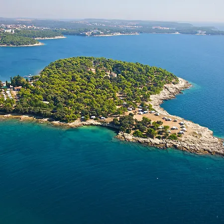 Arena Stoja Homes ホリデーパーク