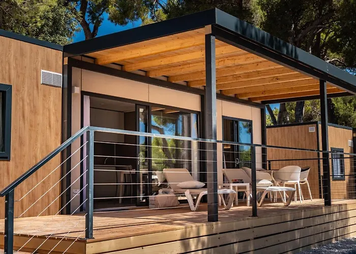 Arena Stoja Homes Пула