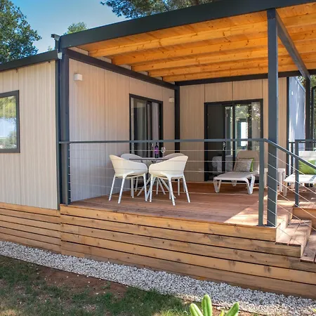 Arena Stoja Homes База відпочинку 4*