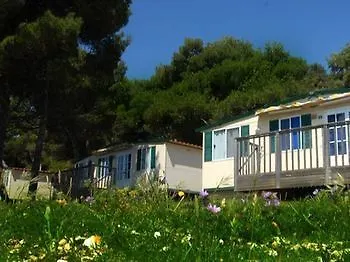 Arena Stoja Homes ホリデーパーク プーラ