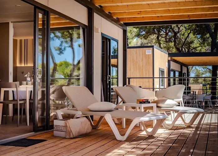 Arena Stoja Homes Holiday park