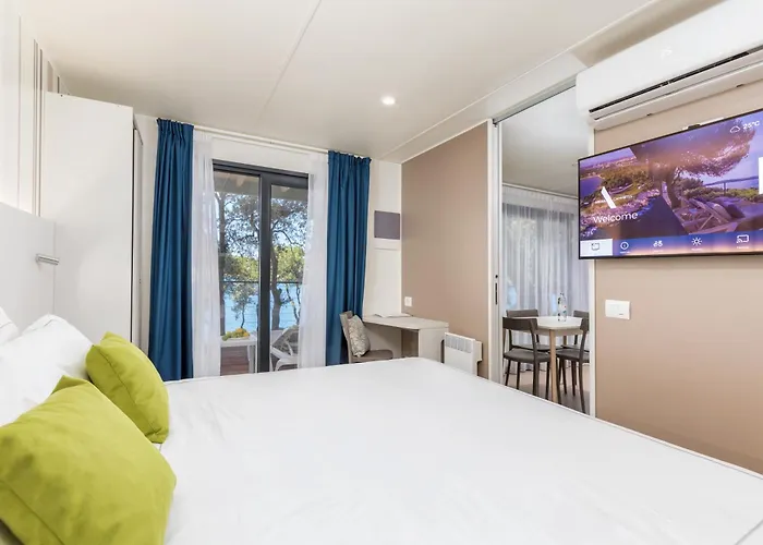 Arena Stoja Homes Holiday park