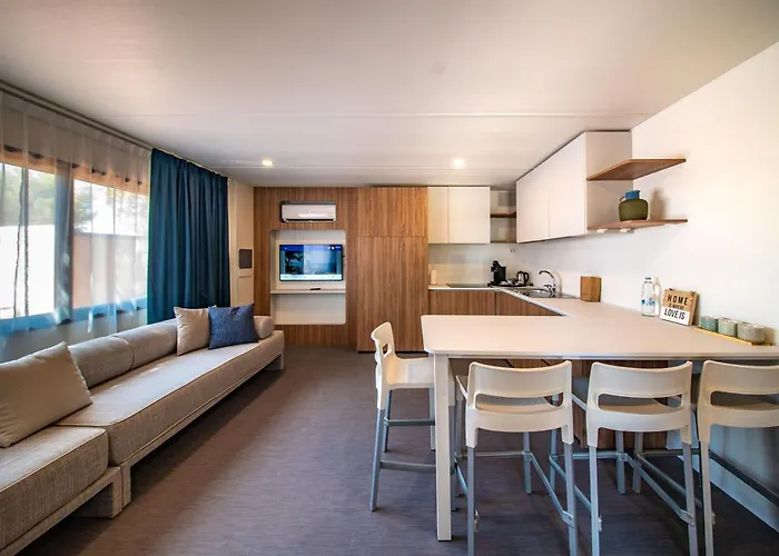 Arena Stoja Homes Tatil parkı 4*