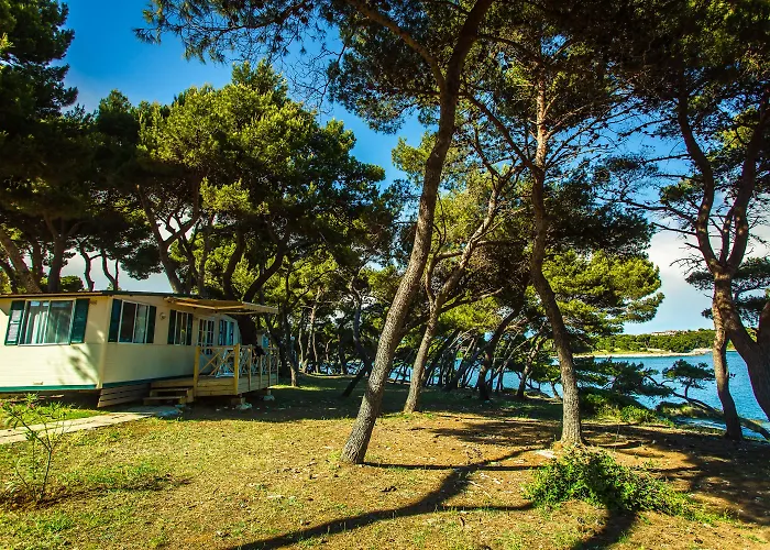 Holiday park Arena Stoja Homes 4*