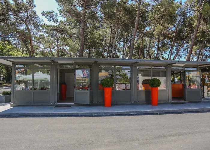 Holiday park Arena Stoja Homes 4*