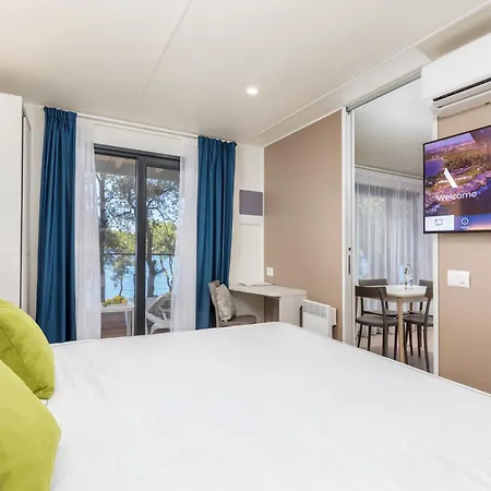 Arena Stoja Homes Feriepark