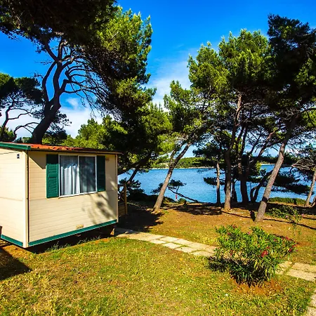 Arena Stoja Homes 4* Pula